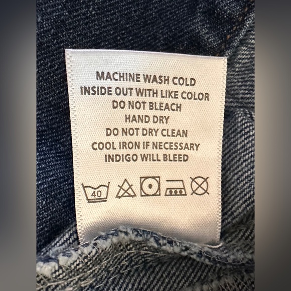 Between Us. Classic Blue Distressed Jean Jacket LARGE - Picture 15 of 16